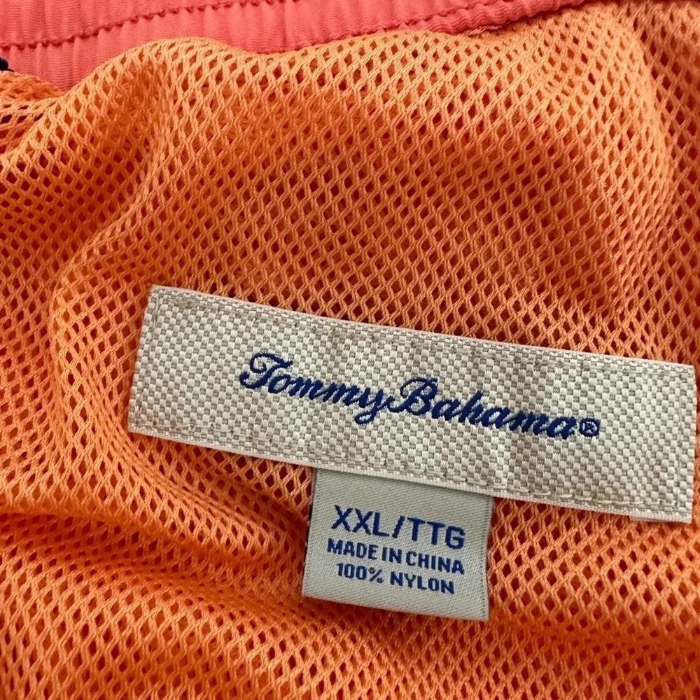 Tommy Bahama shorts size 2XL - Picture 3 of 3